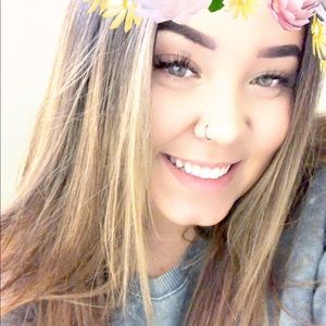 Meet your Posher, Taylor